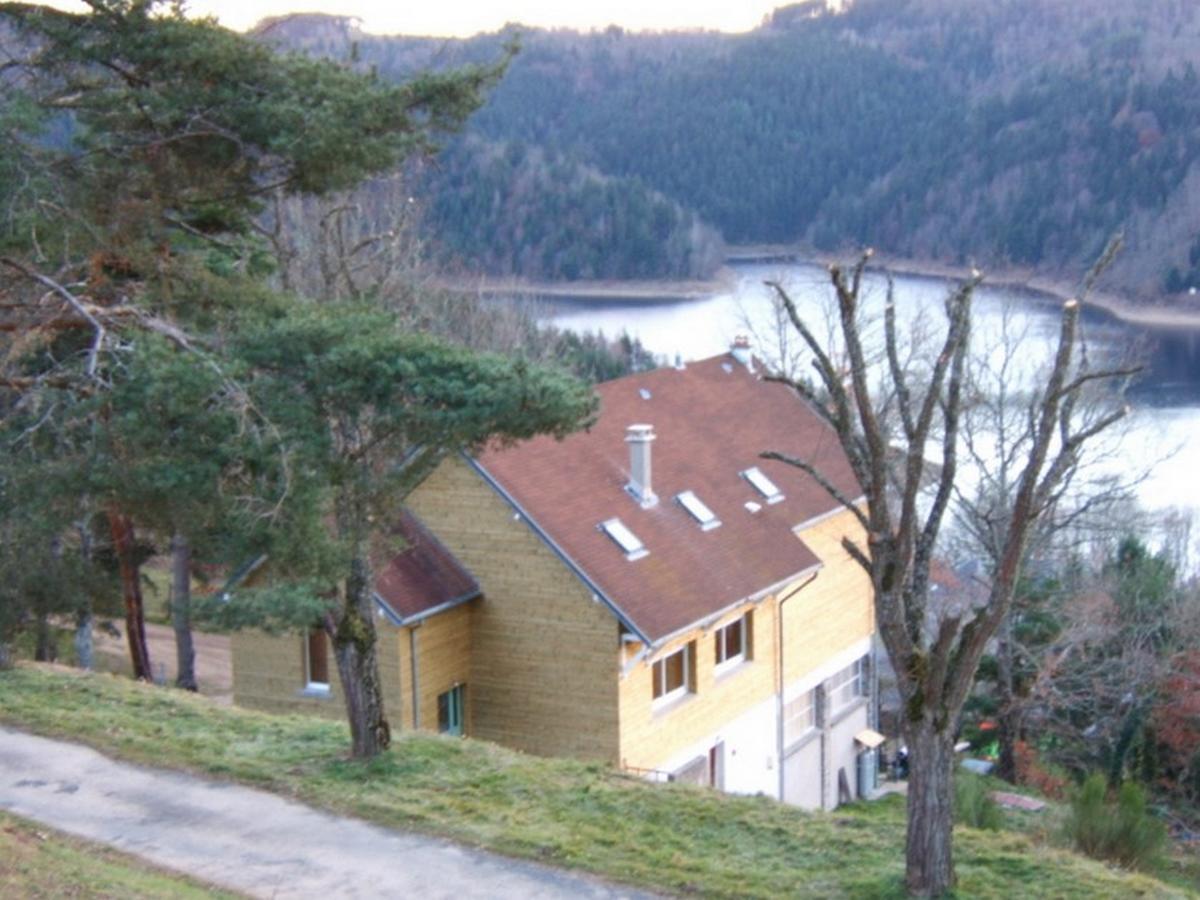 Le Grand Val Bed and Breakfast Lavastrie Exteriör bild