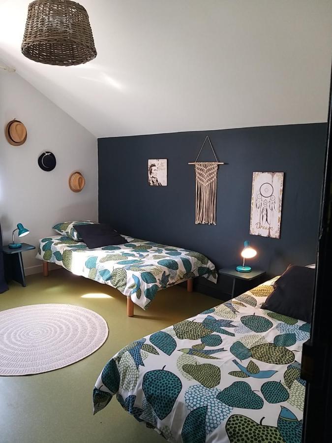 Le Grand Val Bed and Breakfast Lavastrie Exteriör bild